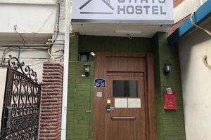 Alojamiento - Chris Hostel