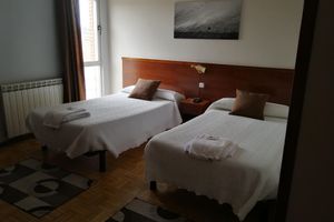 Alojamiento - Hostal Cerecedo