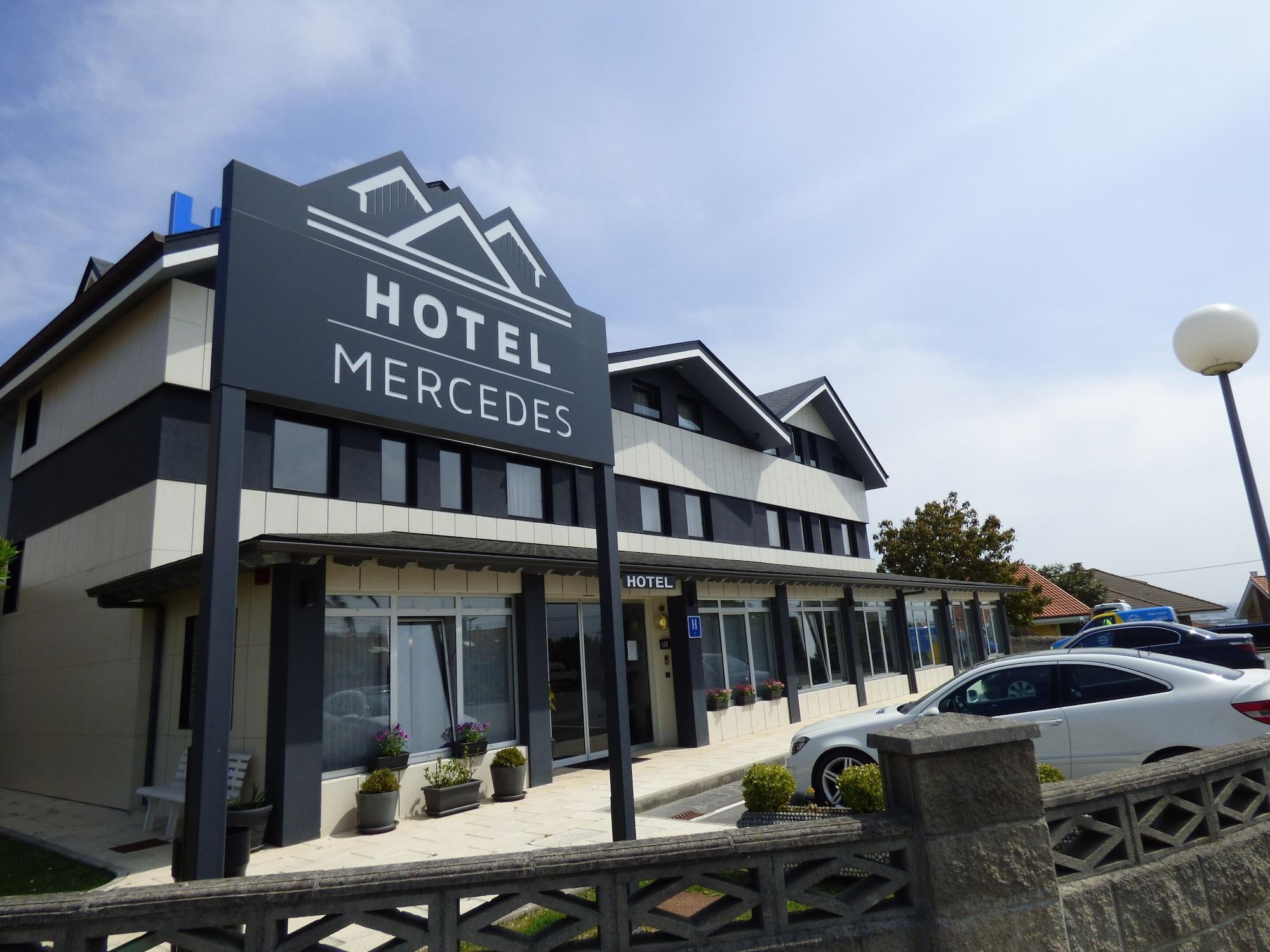 Vista Exterior Hotel Mercedes