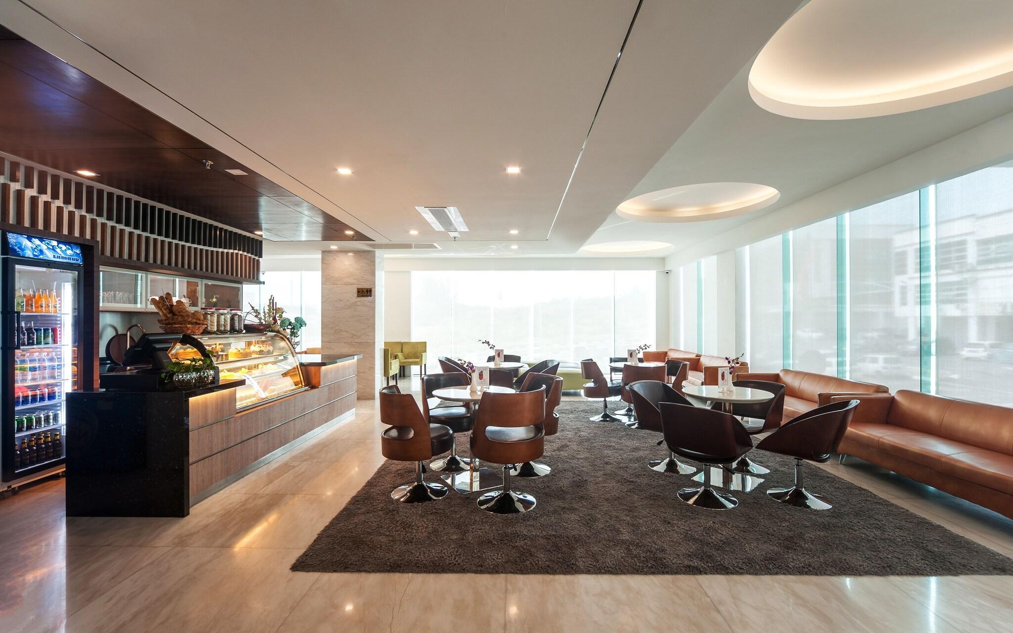 Vista Lobby Promenade Hotel Bintulu