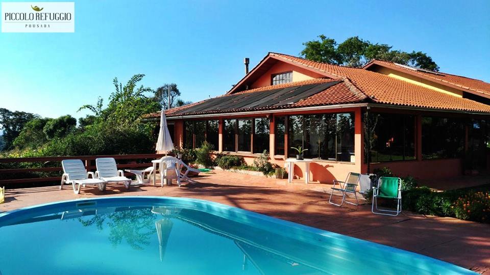 Vista Piscina Pousada Piccolo Refuggio