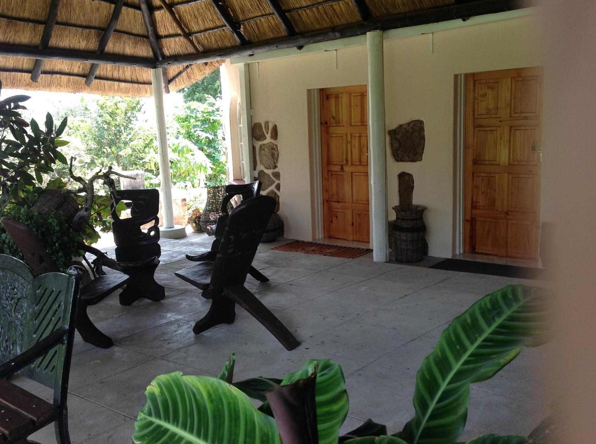 Gimnasio Lynn's Guest House