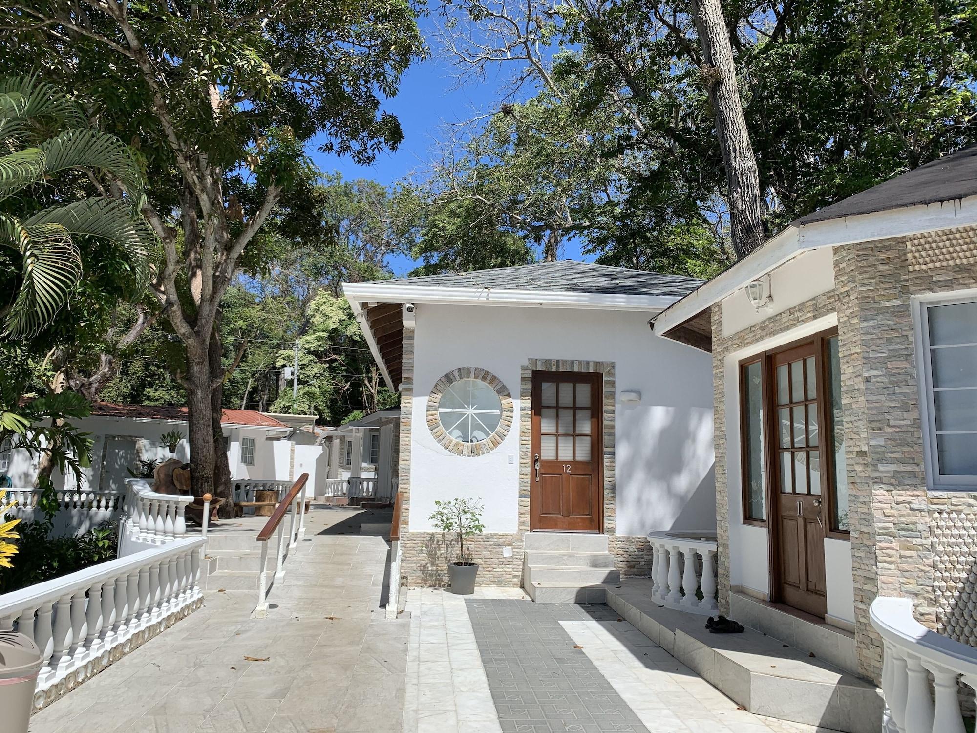 Vista Exterior Mar Y Oro