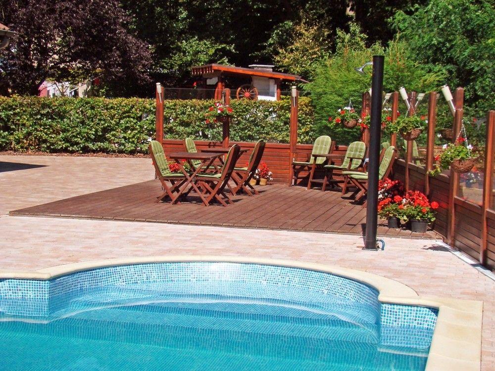 Vista Piscina Woodside B&B