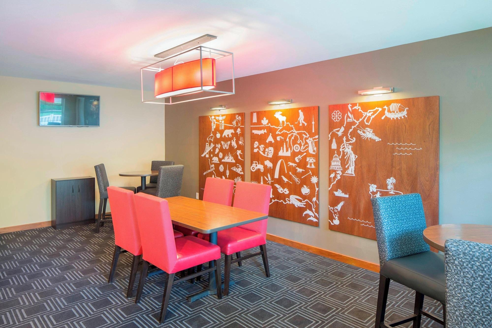 Vista Lobby TownePlace Suites by Marriott Portland Hillsboro