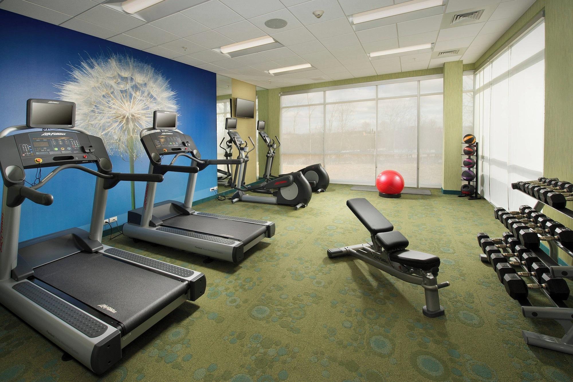 Gimnasio SpringHill Suites Bridgeport Clarksburg
