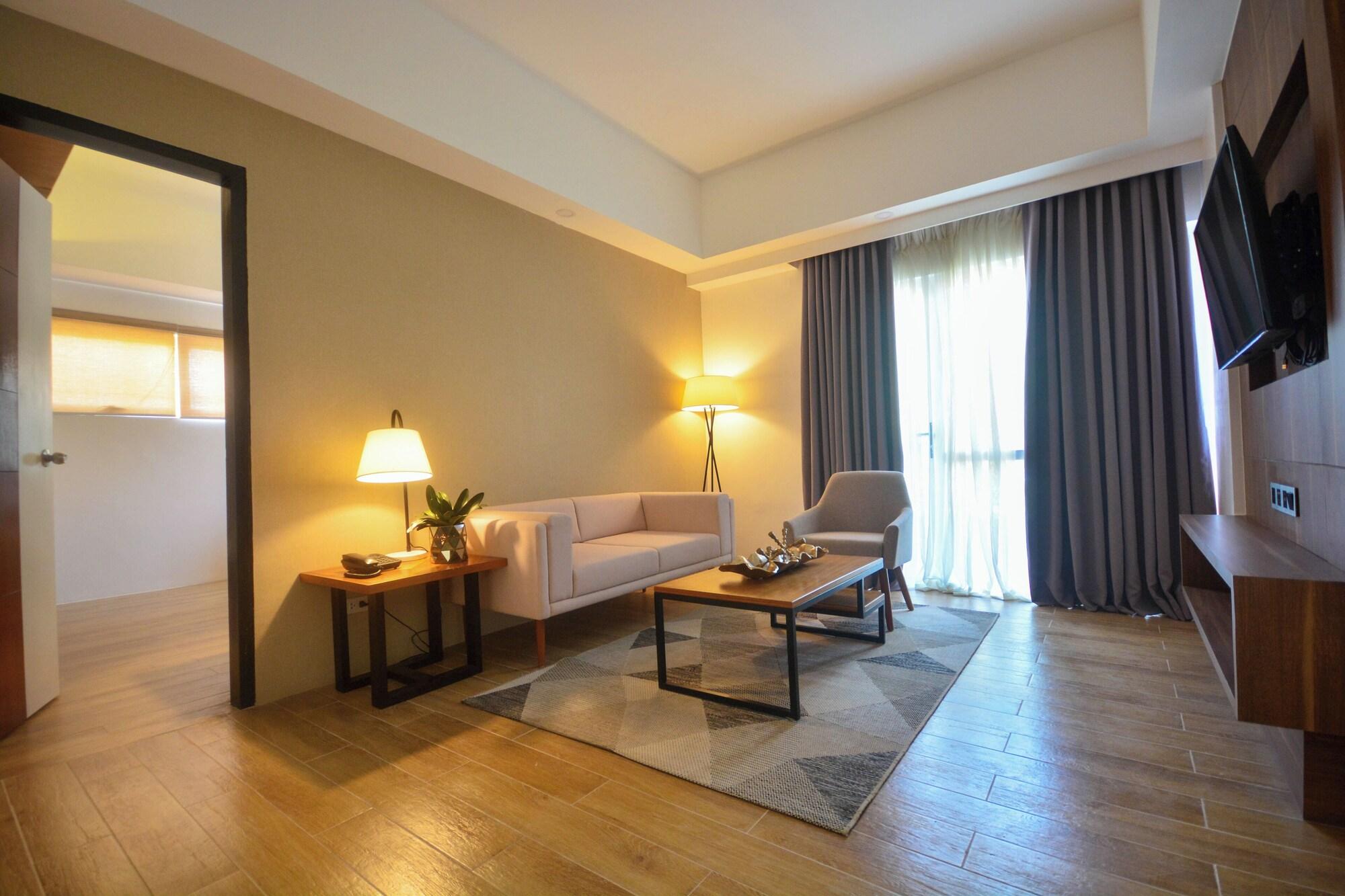 Comodidades del Alojamiento Sotogrande Hotel Palawan