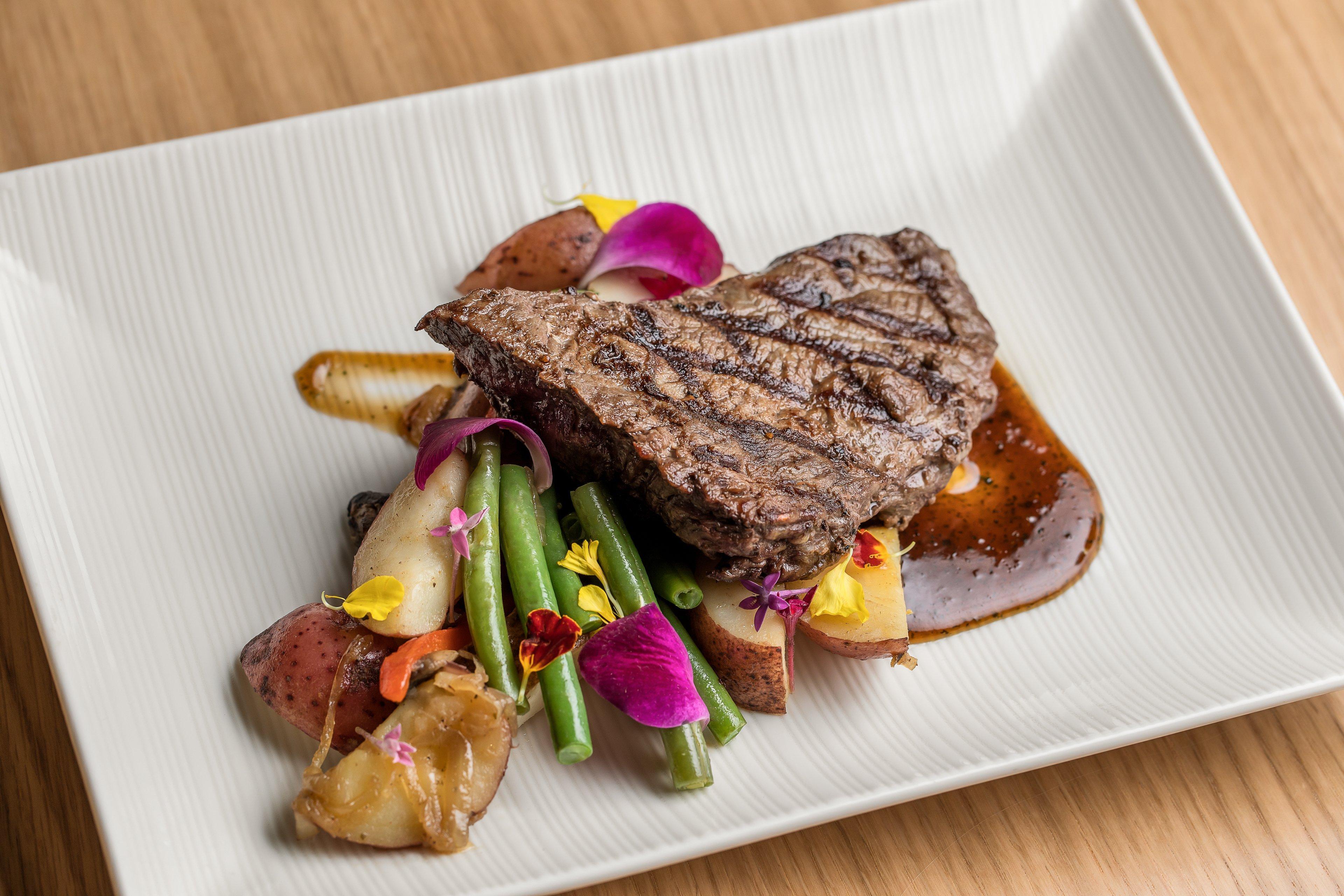 Restaurant Crowne Plaza Orlando - Lake Buena Vista  by IHG