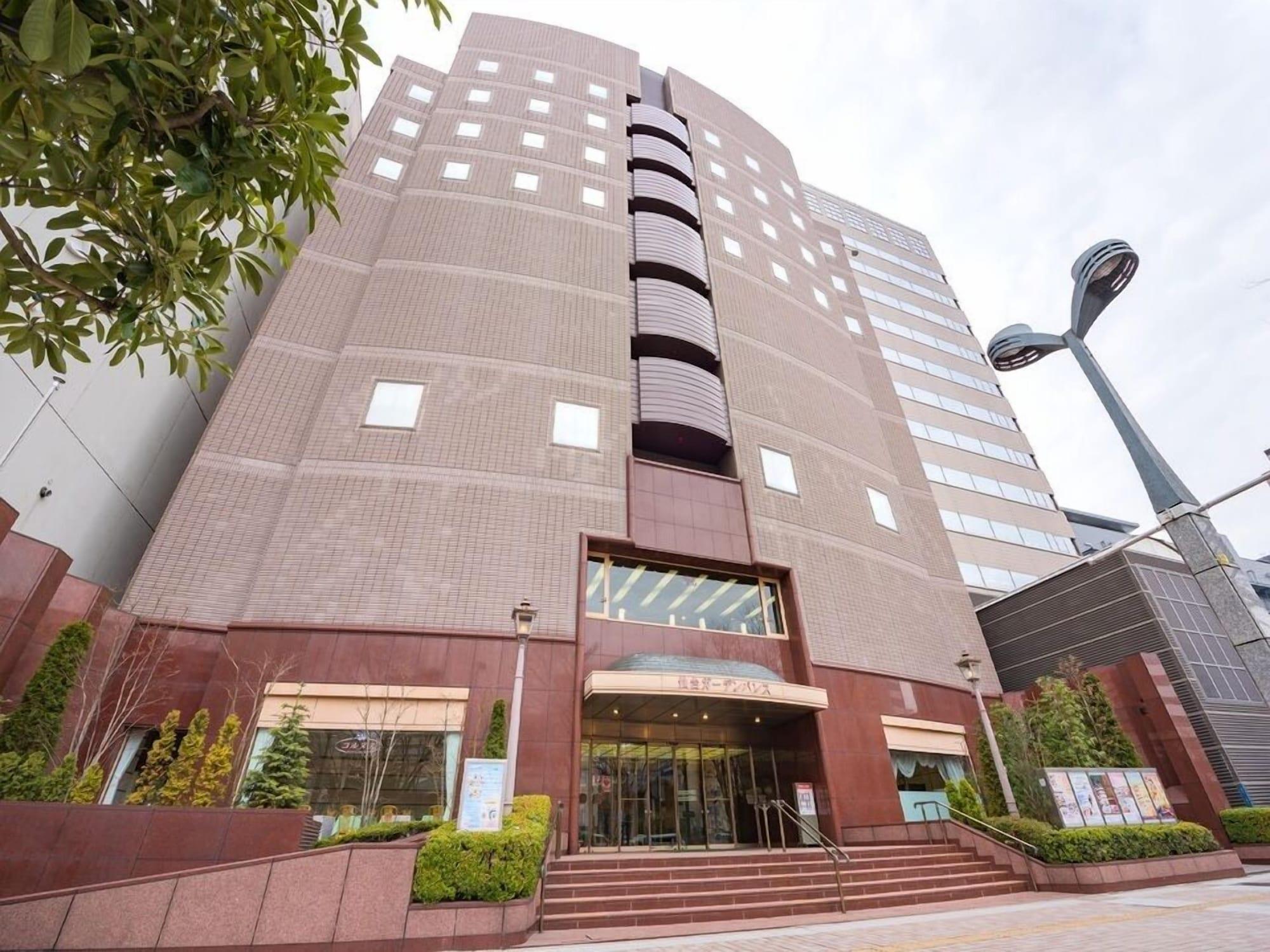 Vista Exterior Sendai Garden Palace
