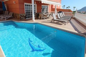 Alquiler Vacacional - Elegant villa with private heated pool, jacuzzi and stunning sea view