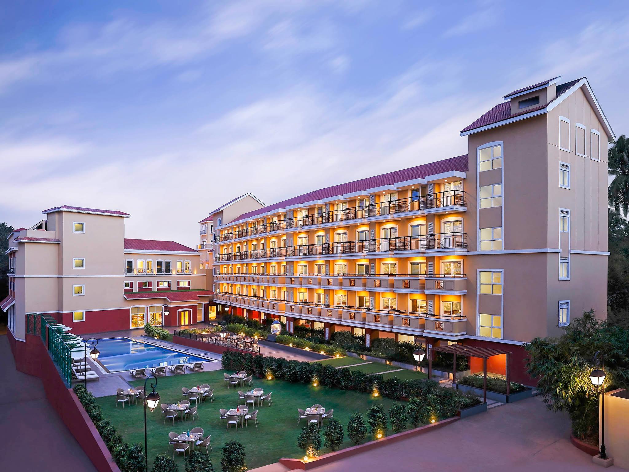 Vista Exterior ibis Styles Goa Calangute Hotel