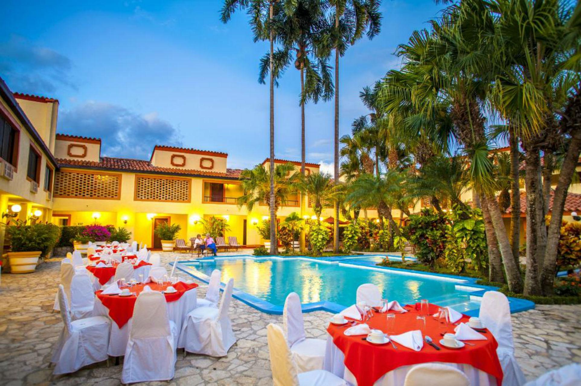 Vista Piscina Clarion Copan Ruinas