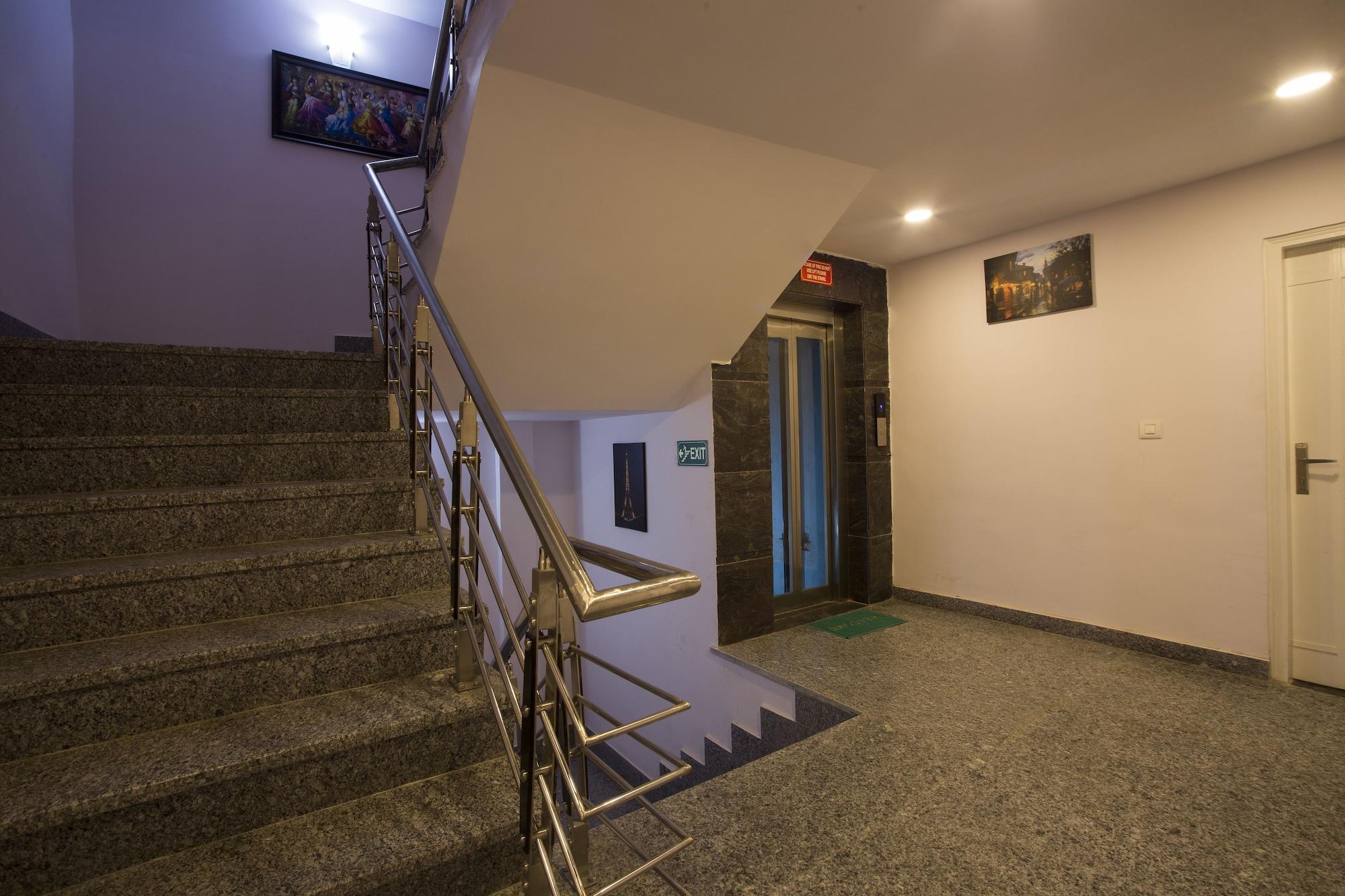 Varios Hotel India International Sitare