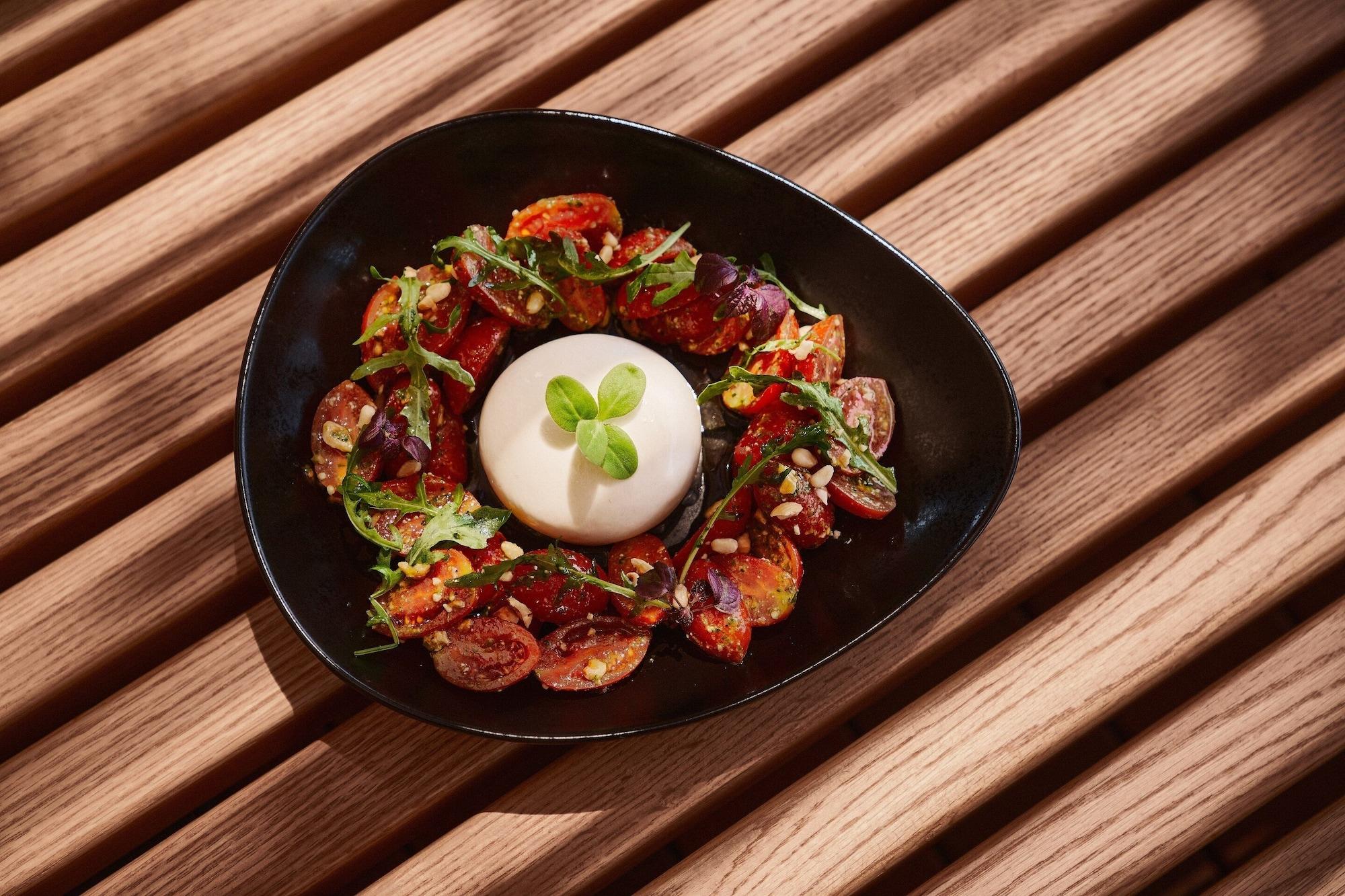 Restaurant Theros All Suite Hotel - Adults Only