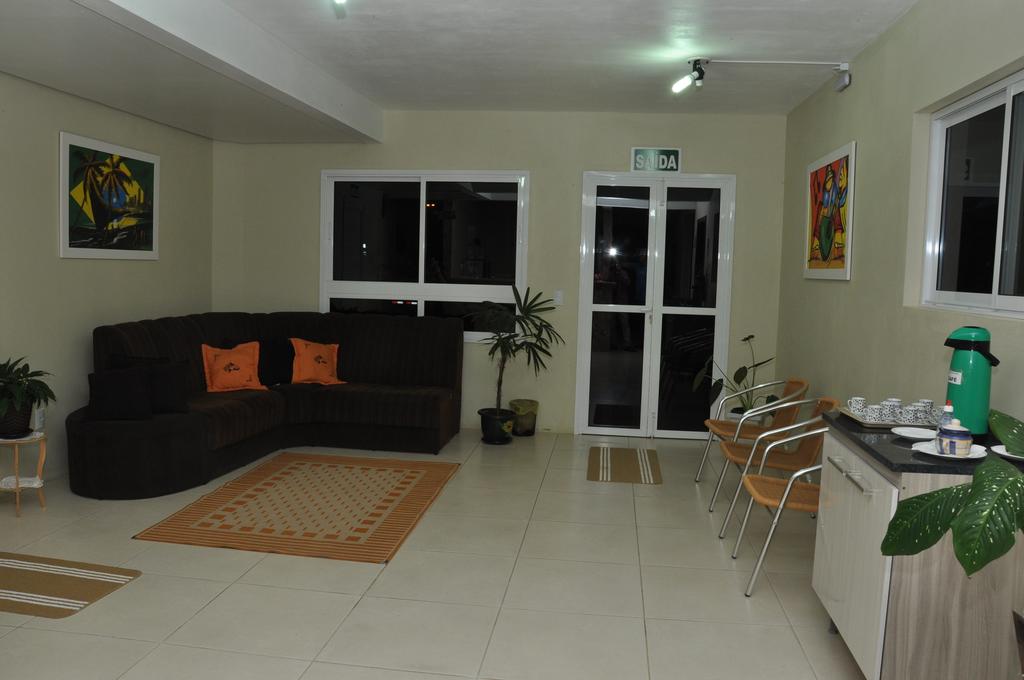 Vista Lobby Marechal Plaza Hotel