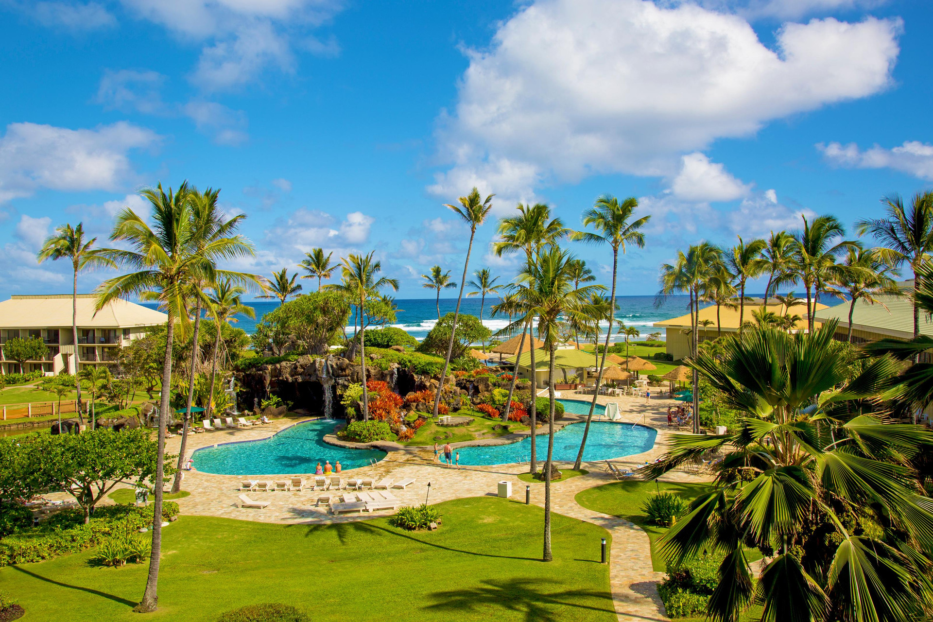 Vista Exterior Outrigger Kauai Beach Resort and Spa