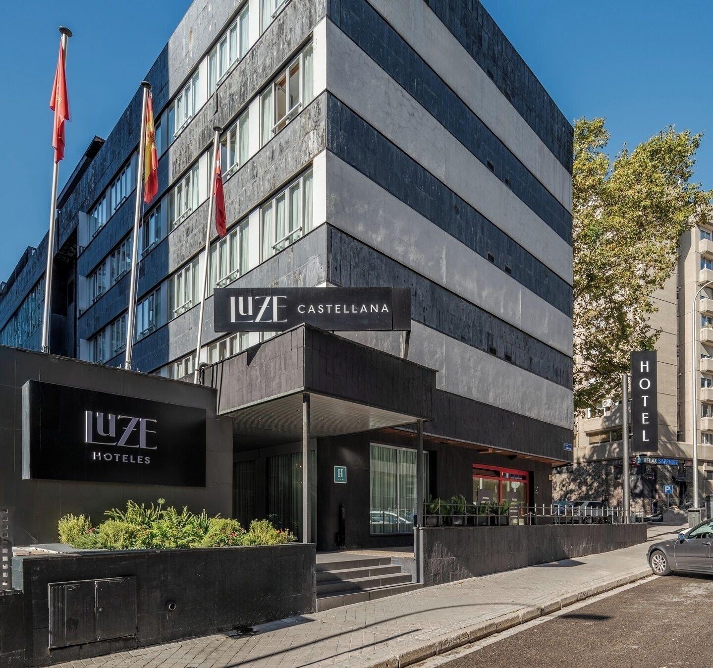 Vista Exterior Hotel Luze Castellana