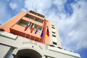 Alojamiento - Hotel Miramare Inn