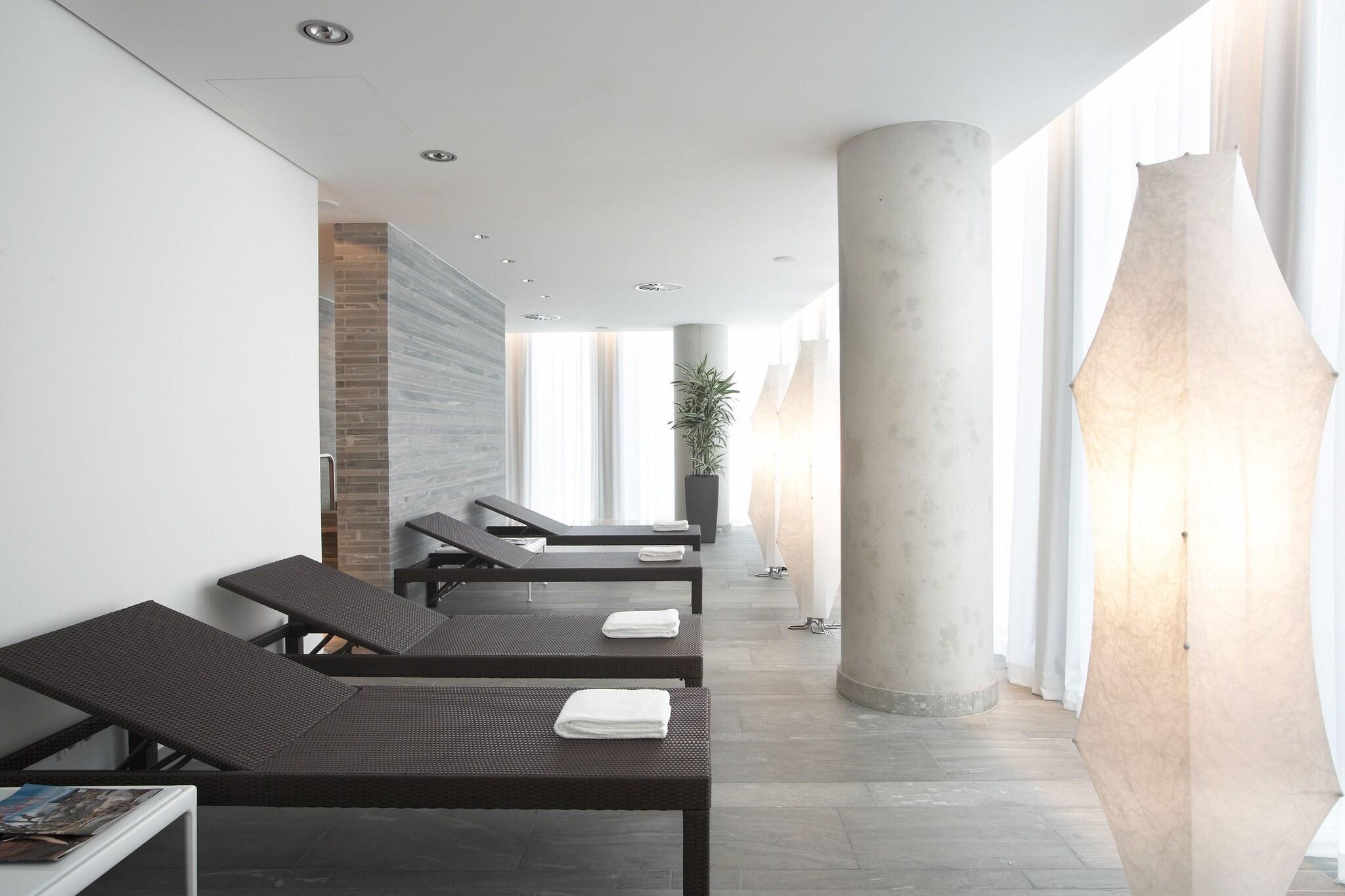 Spa Empire Riverside Hotel