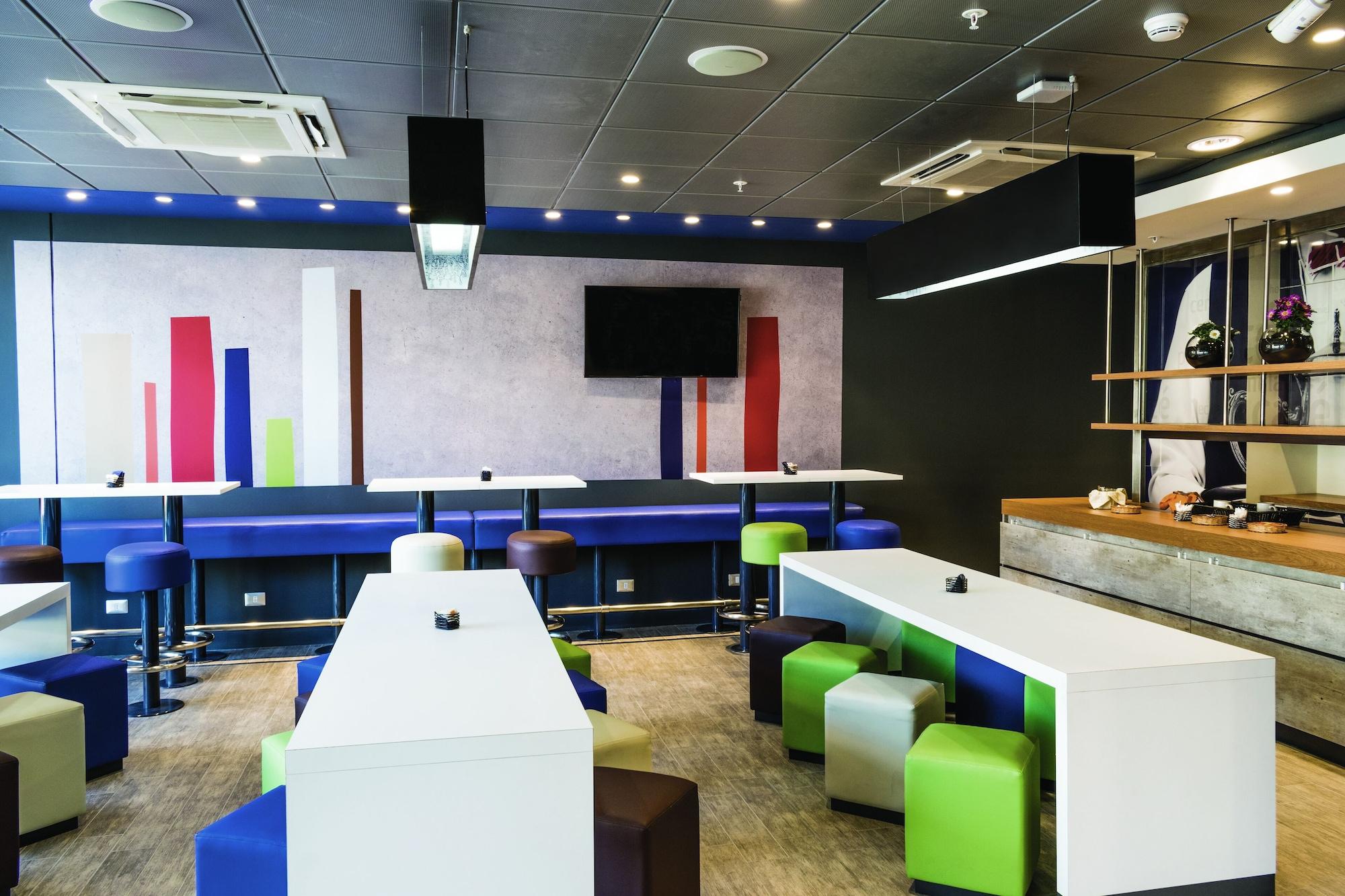 Vista Lobby ibis budget Copiapo