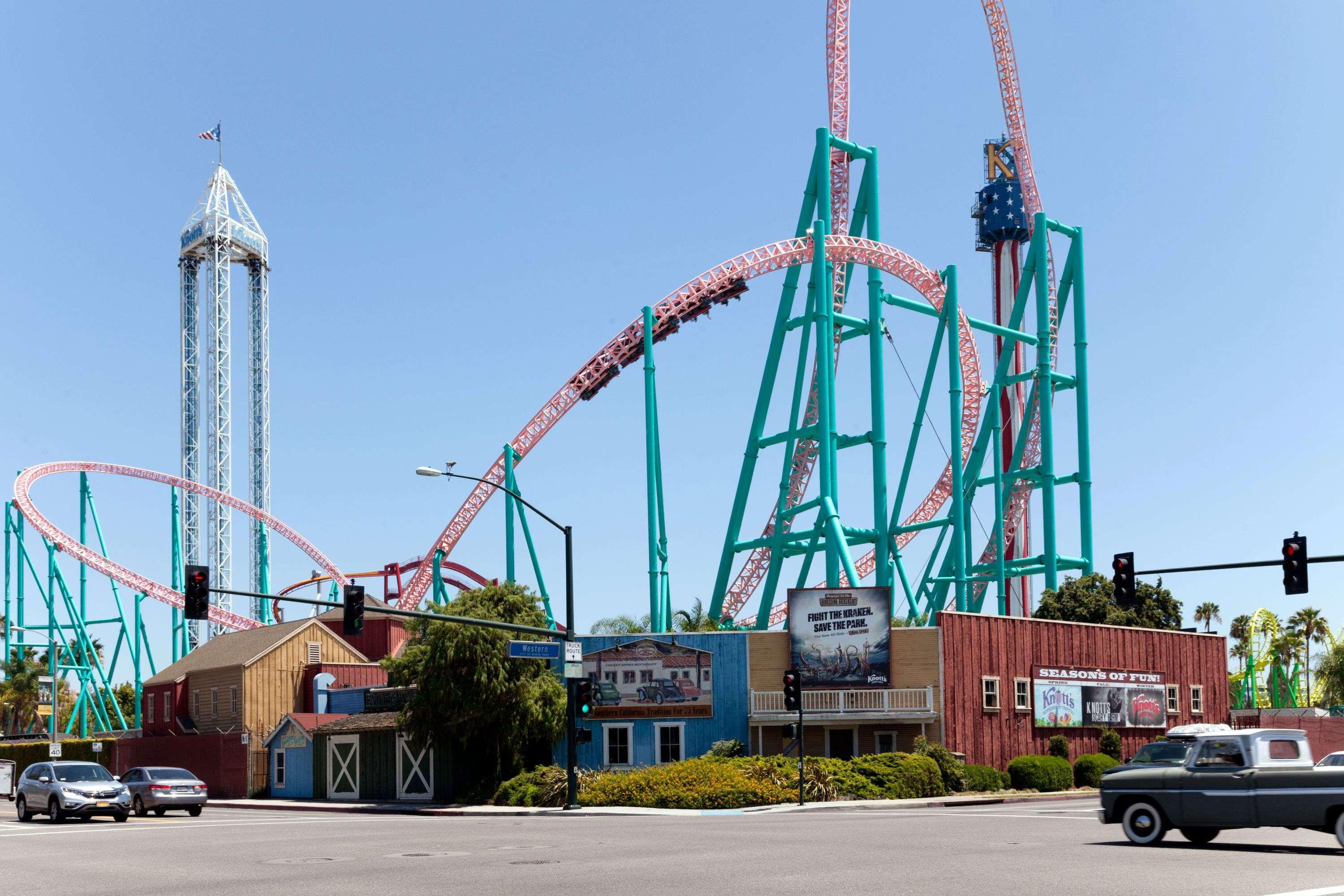 Vista Exterior Travelodge by Wyndham Brea