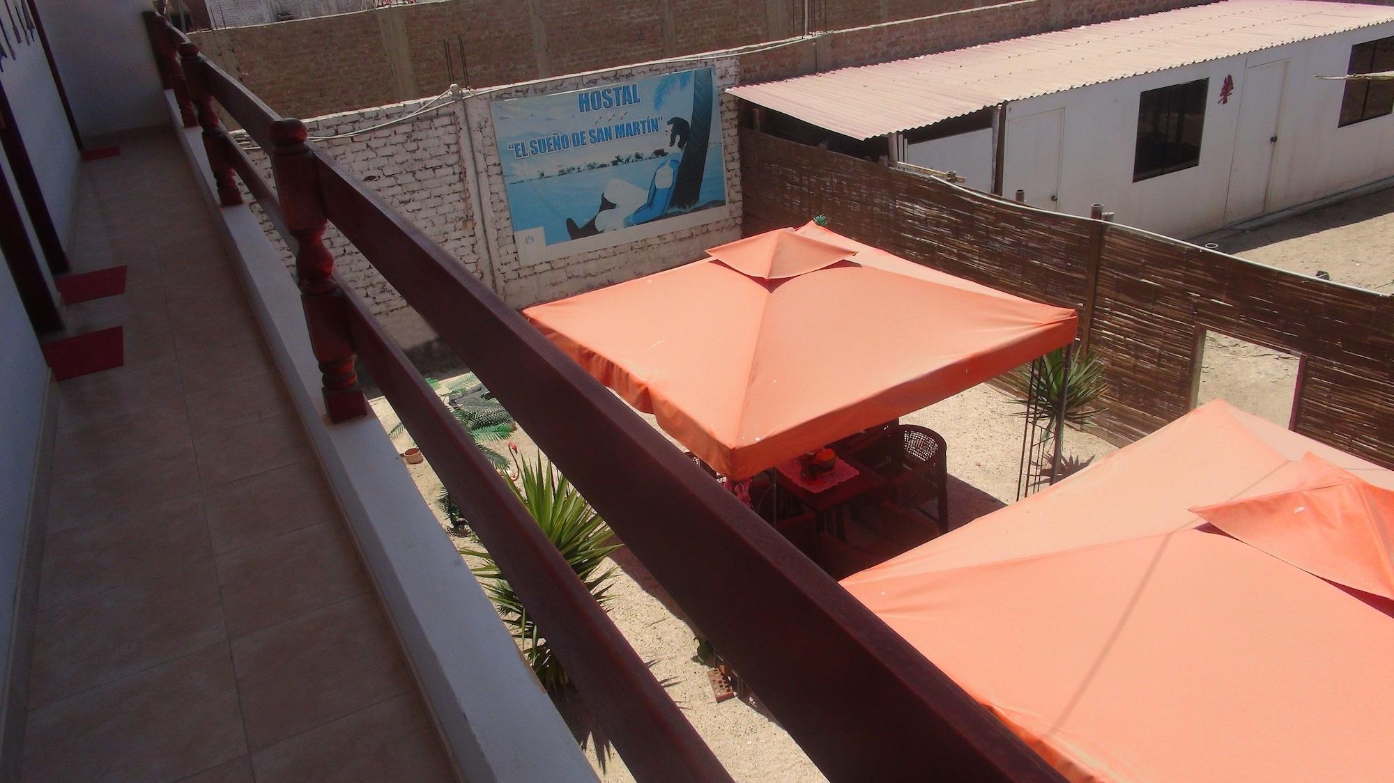 Vista Exterior Hostal El Sueno de San Martin