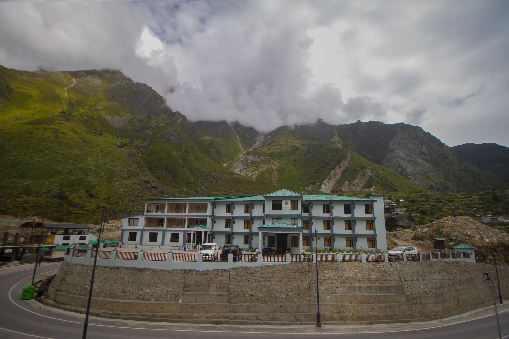 Vista Exterior Amritara The Avadh