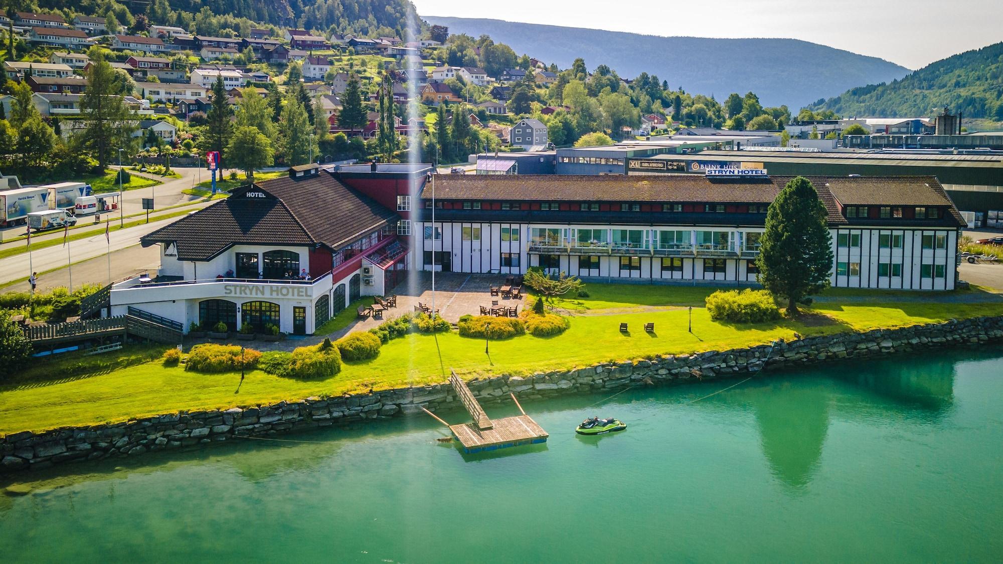 Vista Exterior Stryn Hotell