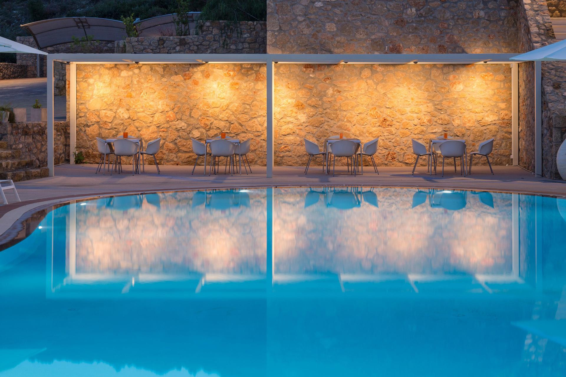Vista Piscina Princess Kyniska Suites