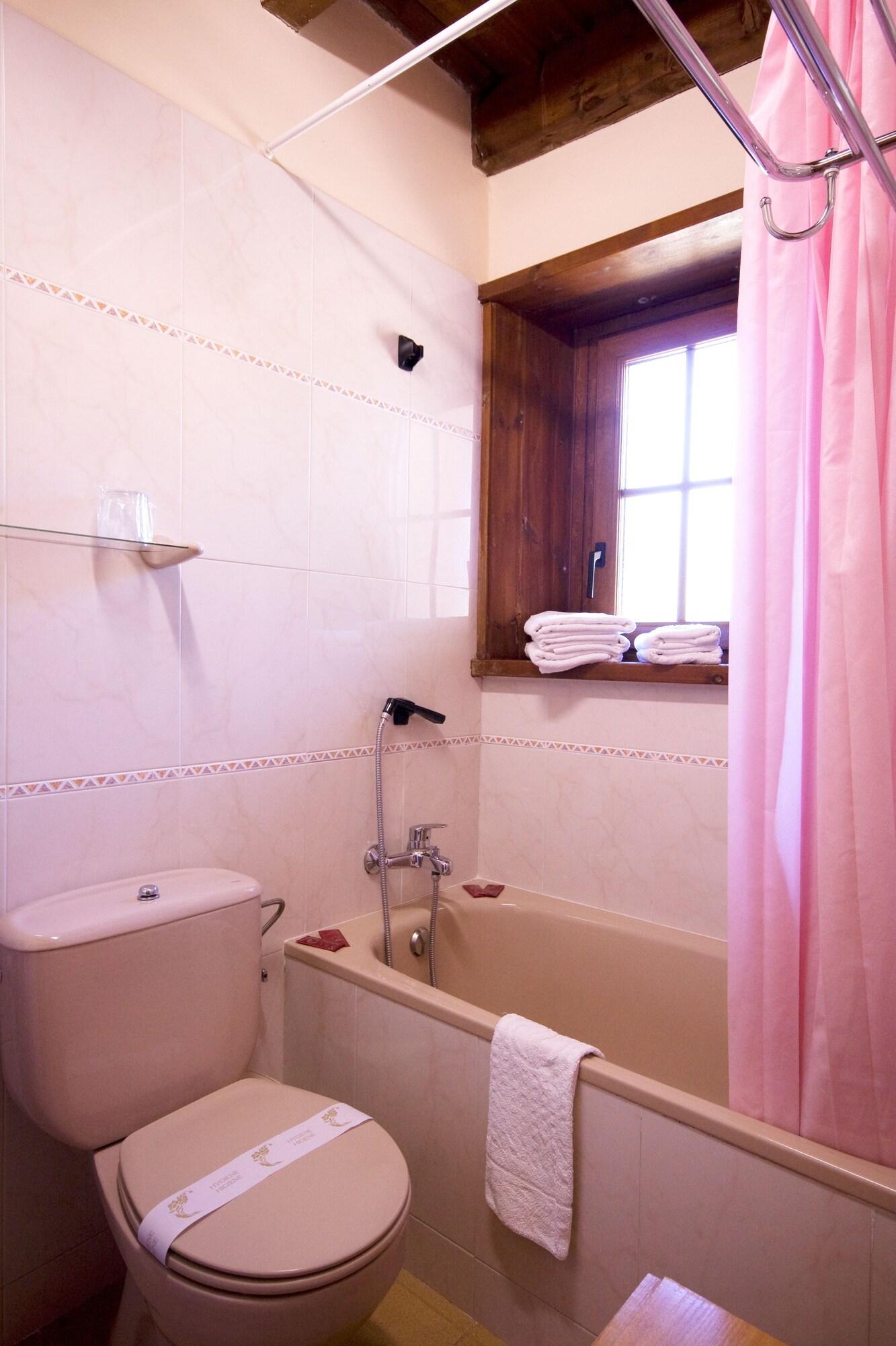 Equipamiento de Habitación Hostal El Bouquet