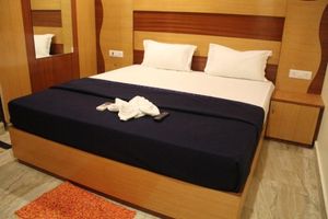 Alojamiento - Hotel Royal Palace