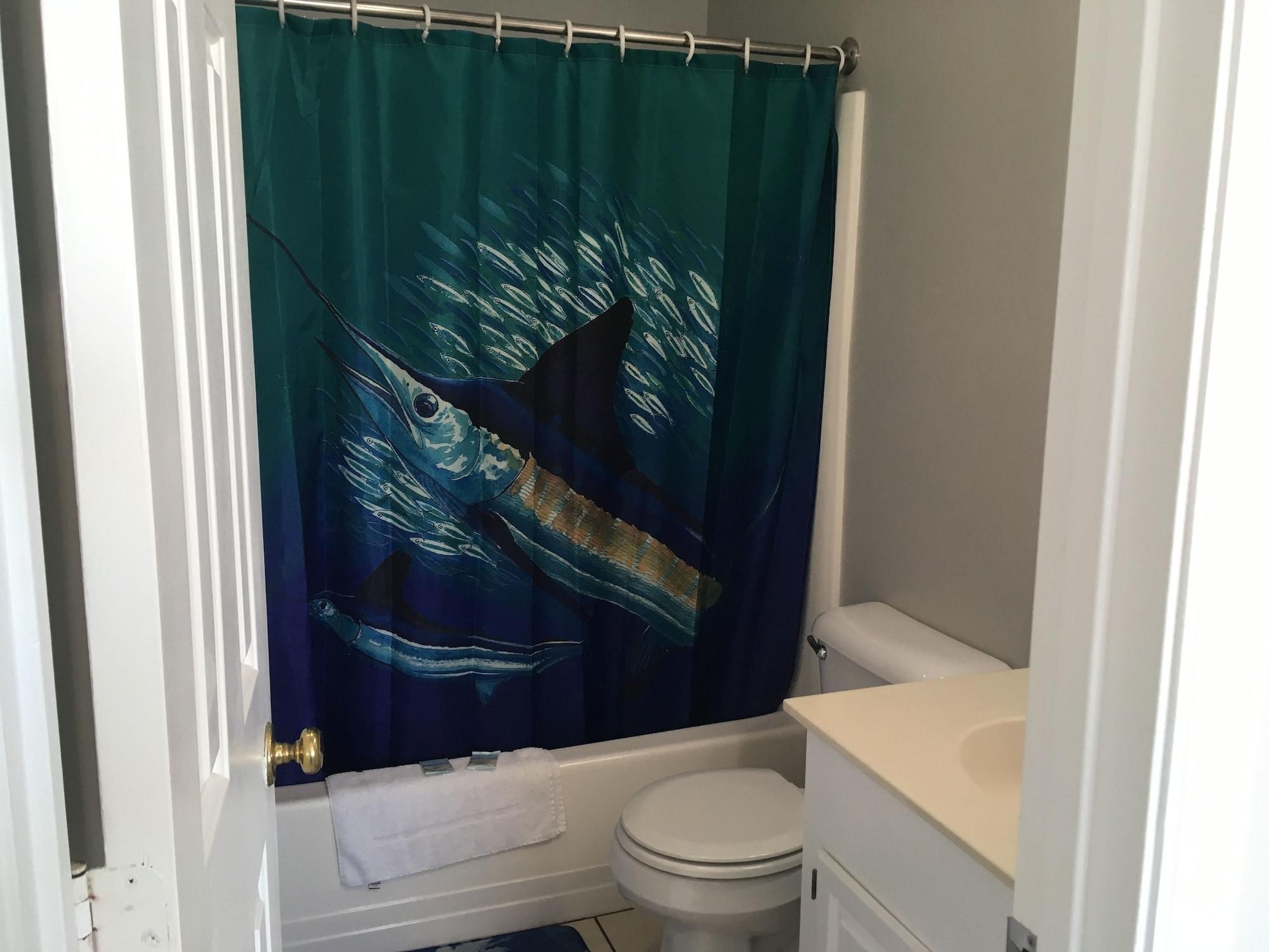 Baño Hatteras Harbor Marina