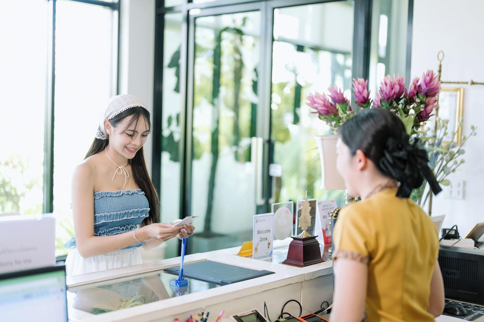 Vista Lobby Play La Ploen Boutique Resort
