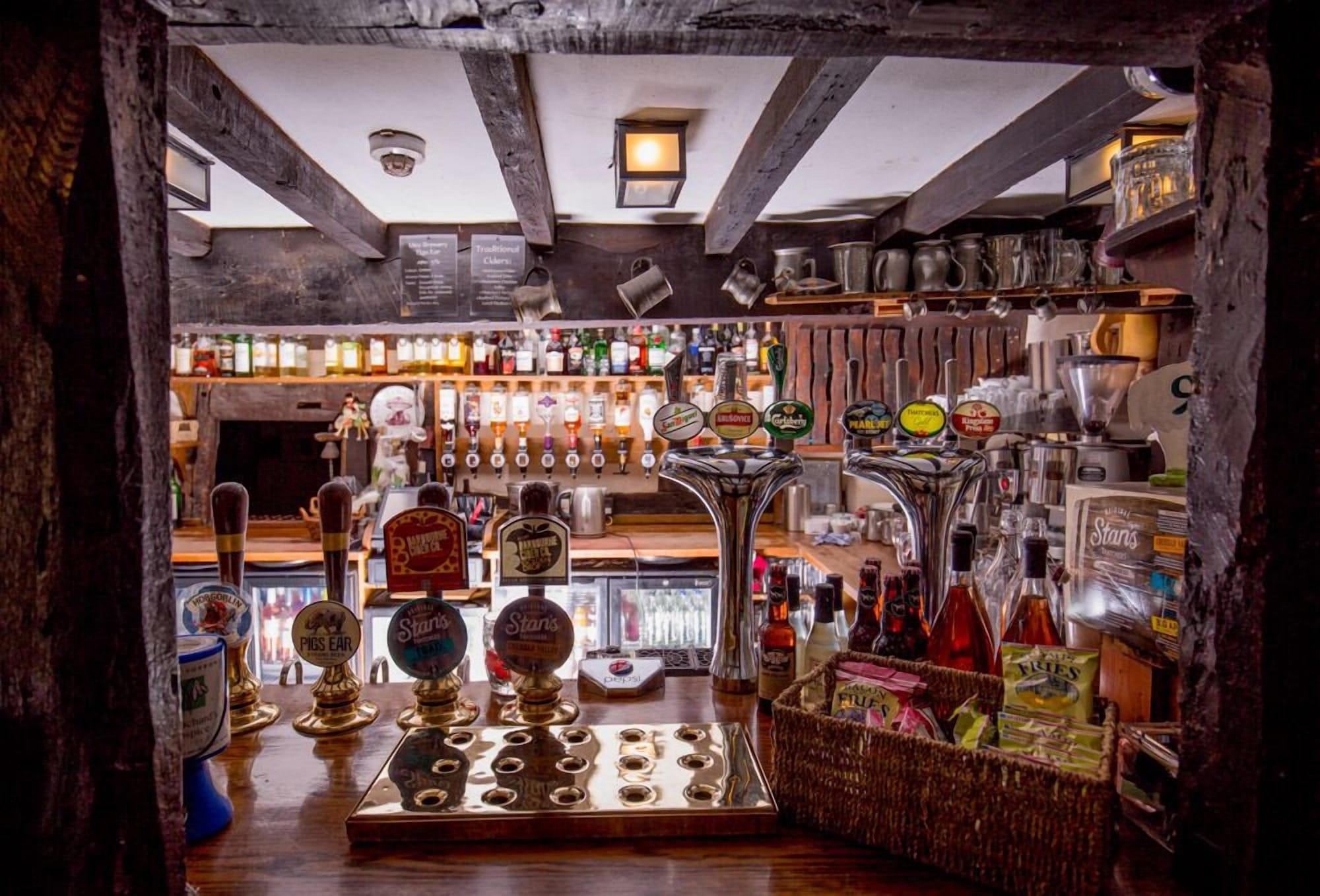 Bar/Salón The Fleece Inn