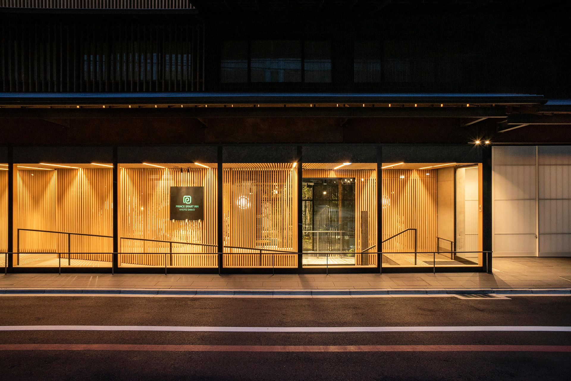 Vista Exterior Prince Smart Inn Kyoto Sanjo