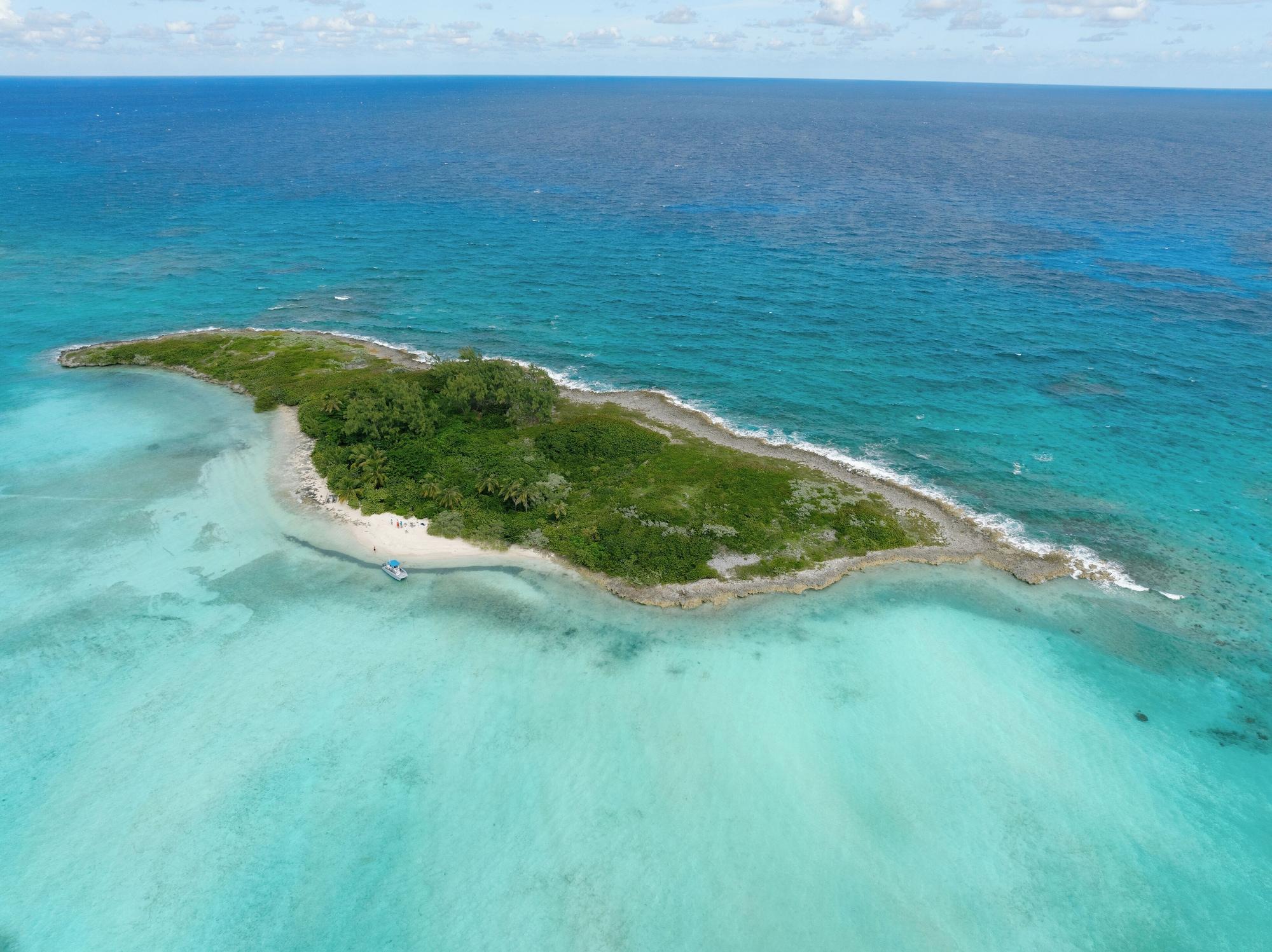 Instalaciones Recreativas Andros Beach Club