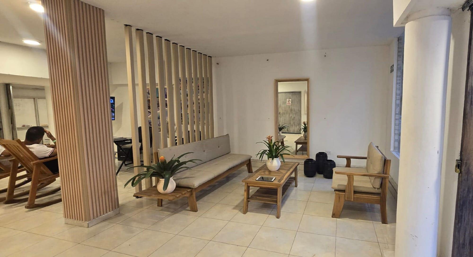Vista Lobby Hotel Rodadero Beach Blue
