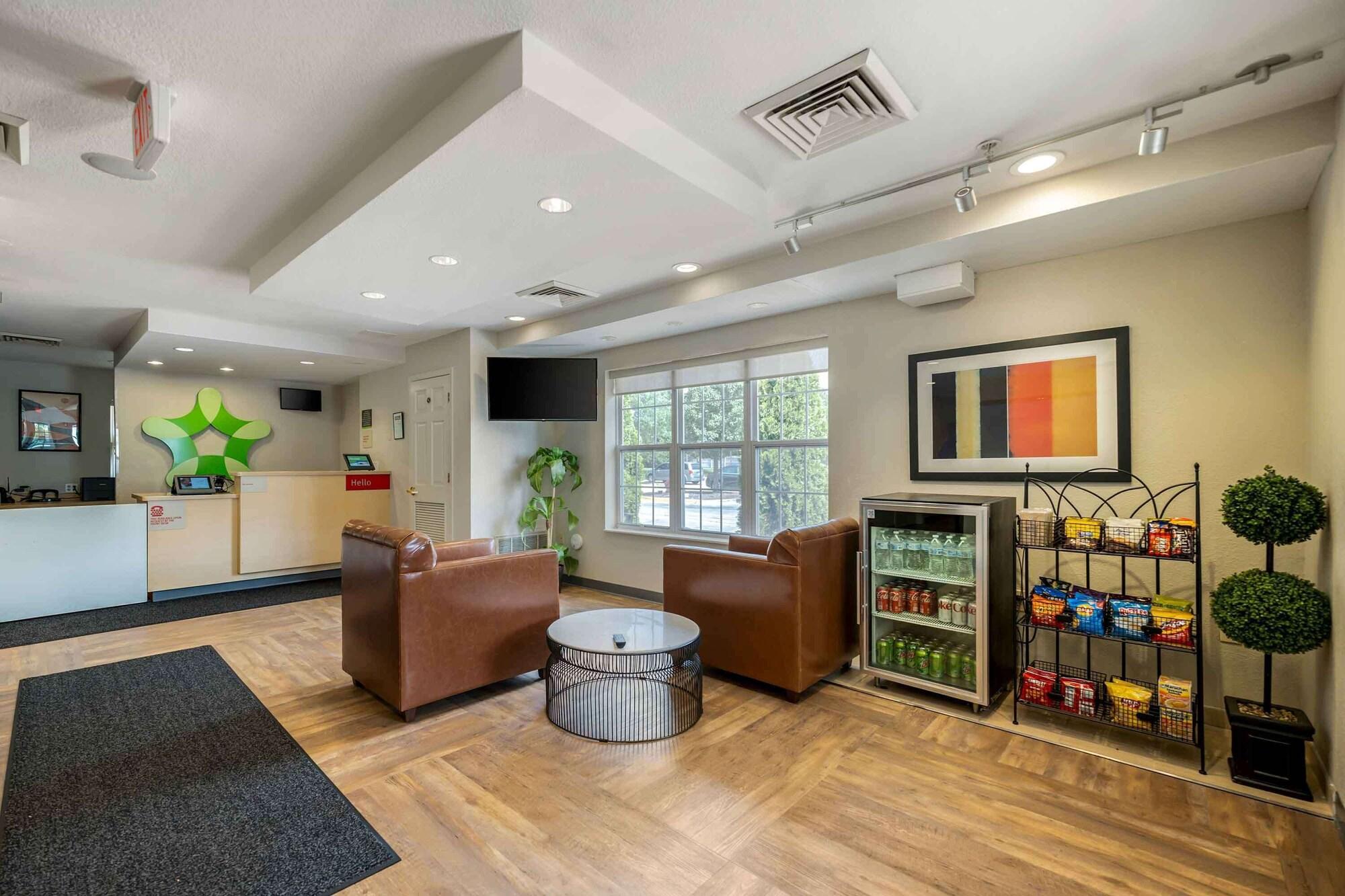 Vista Lobby Extended Stay America Suites Chicago Elgin West Dundee
