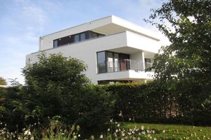 Alquiler Vacacional - Modern apartment with stunning views of the water and the Rügen Bridge