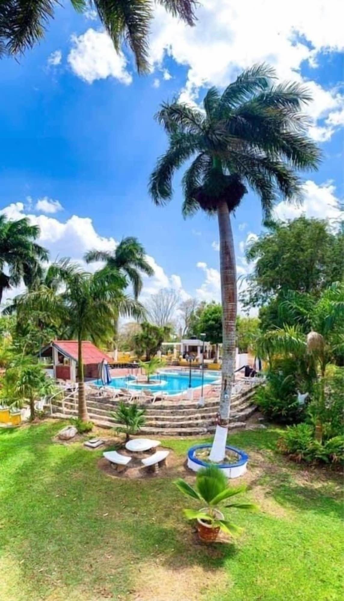 Varios Eco Hotel Green River