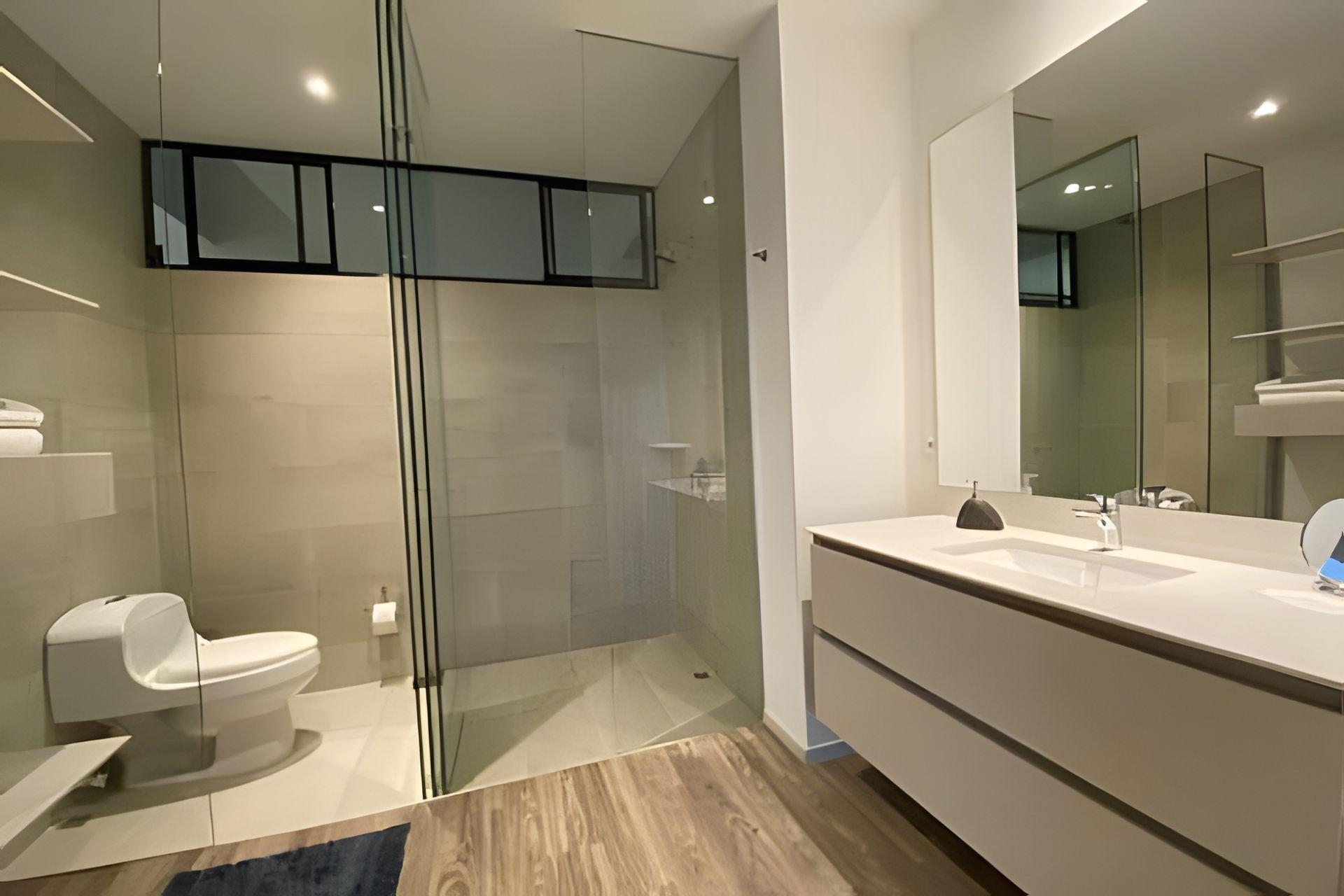 Baño Apartamento Poblado Medellín SQ