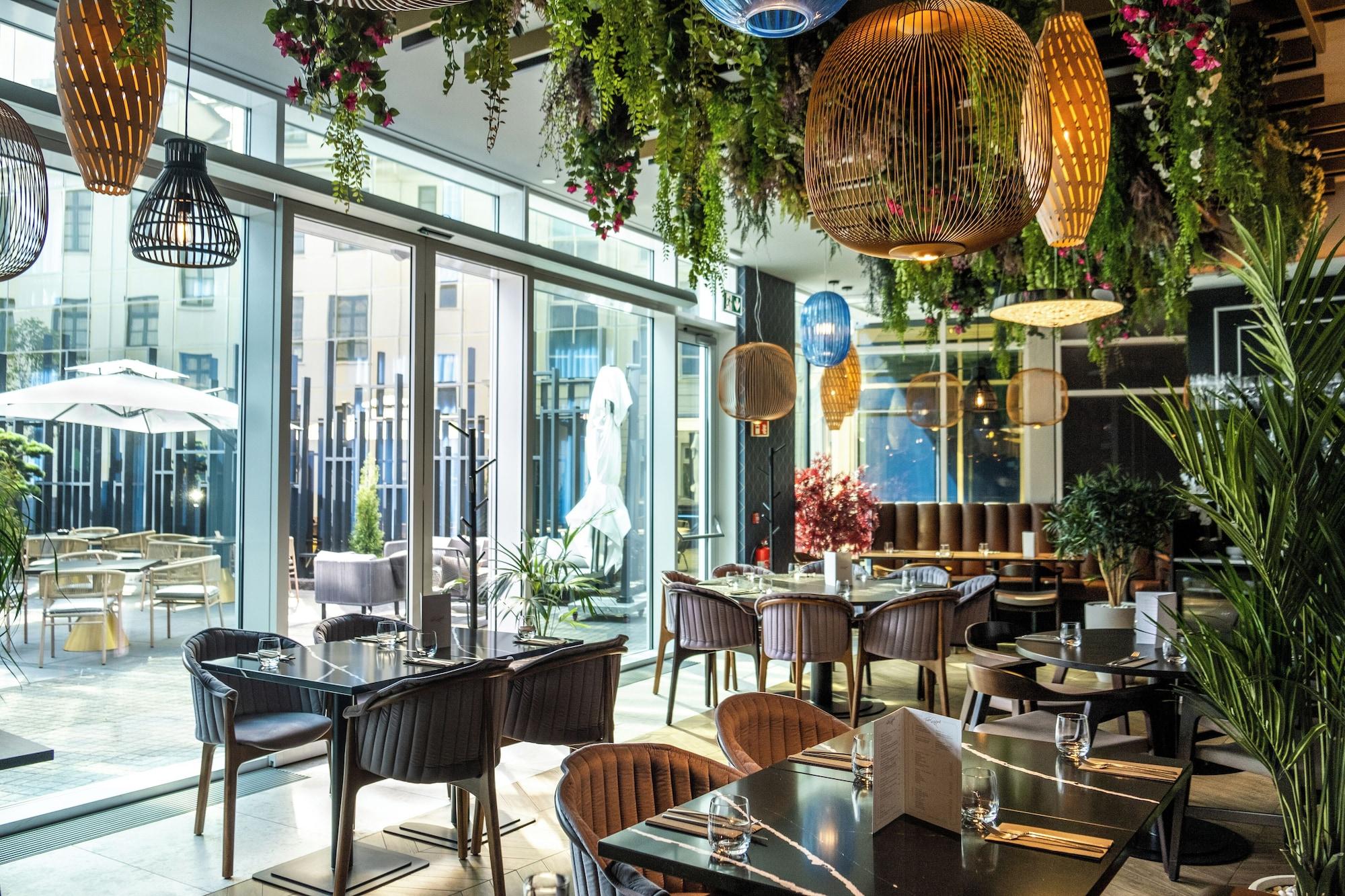 Restaurant Hotel Reykjavik Saga