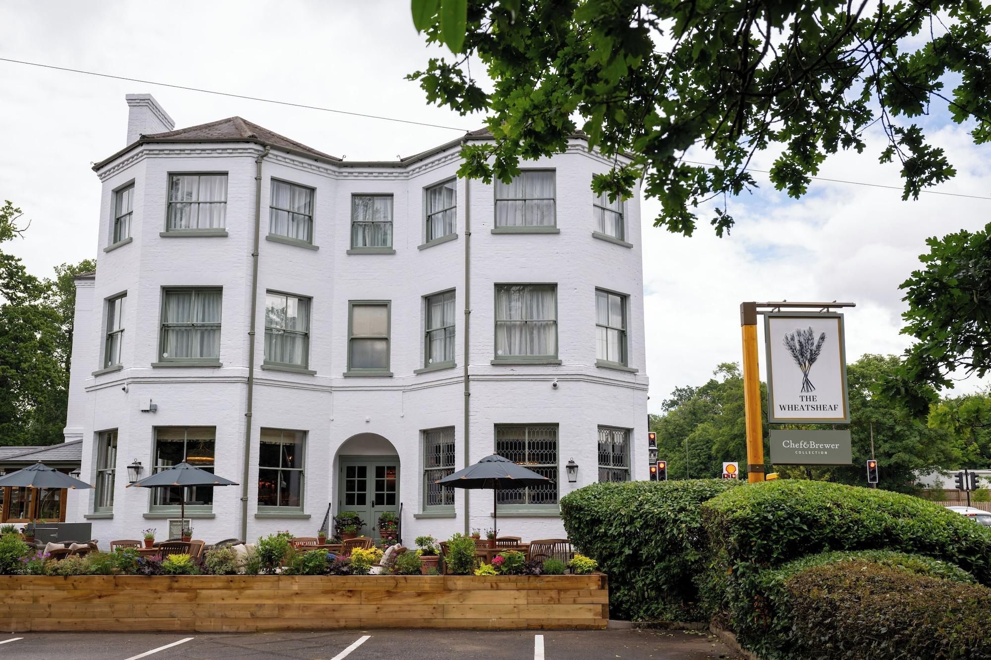 Varios Wheatsheaf Hotel - Virginia Water by Greene King Inns