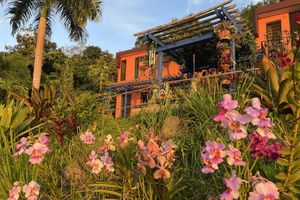 Alojamiento - El Pequea O Hotel