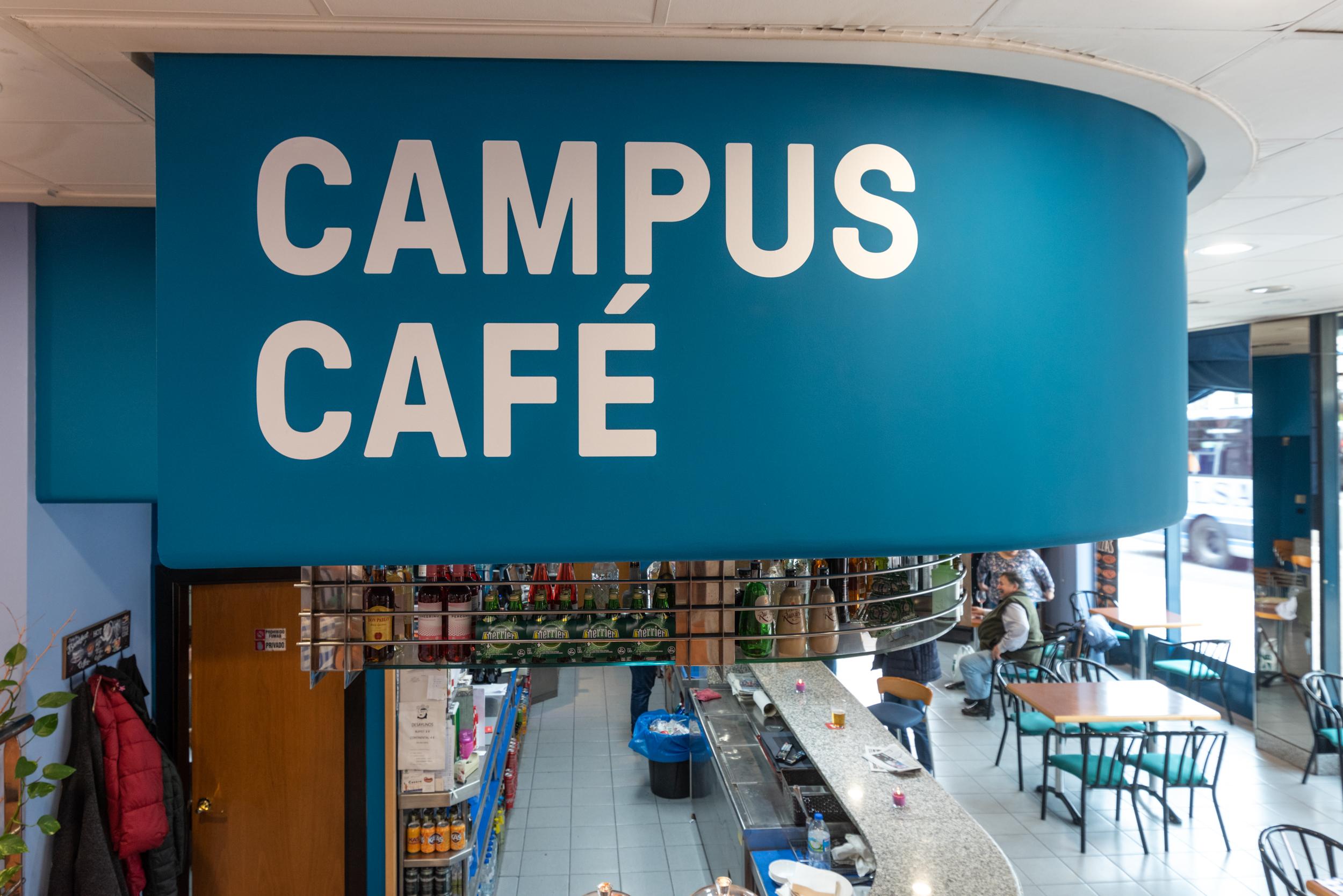 Bar/Salón Aparthotel Campus