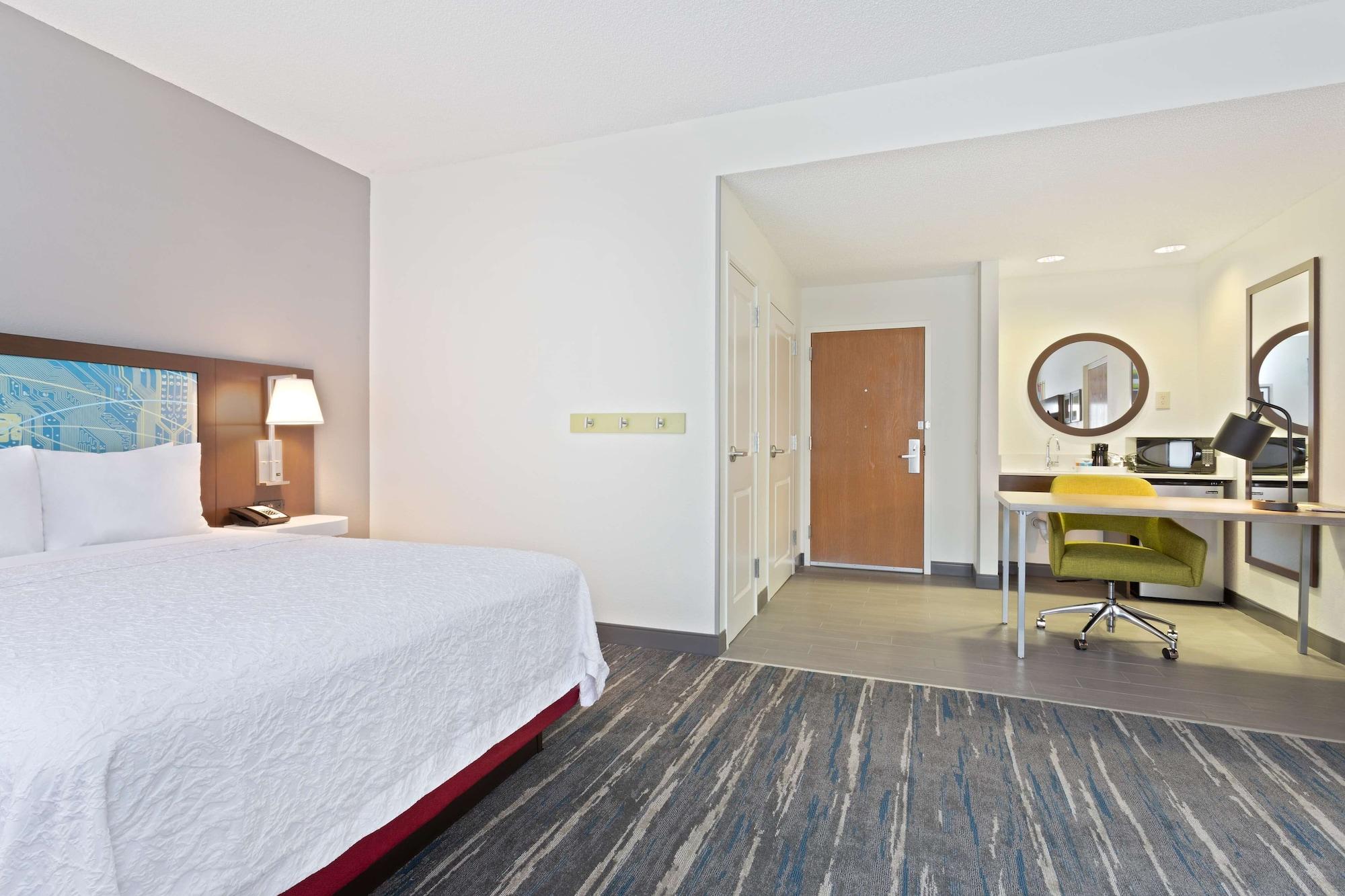 Habitación Hampton Inn & Suites Orlando Intl Dr N