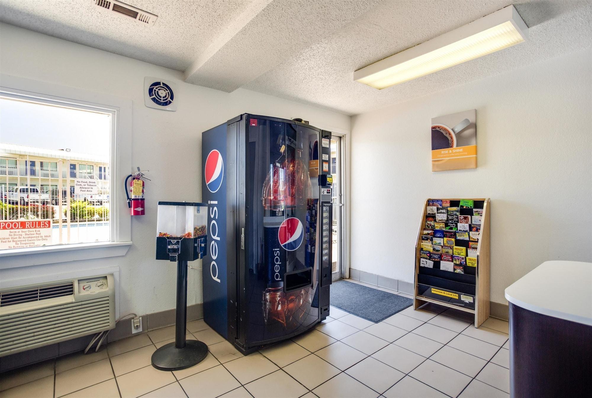 Instalaciones Recreativas Motel 6 Fayetteville, AR