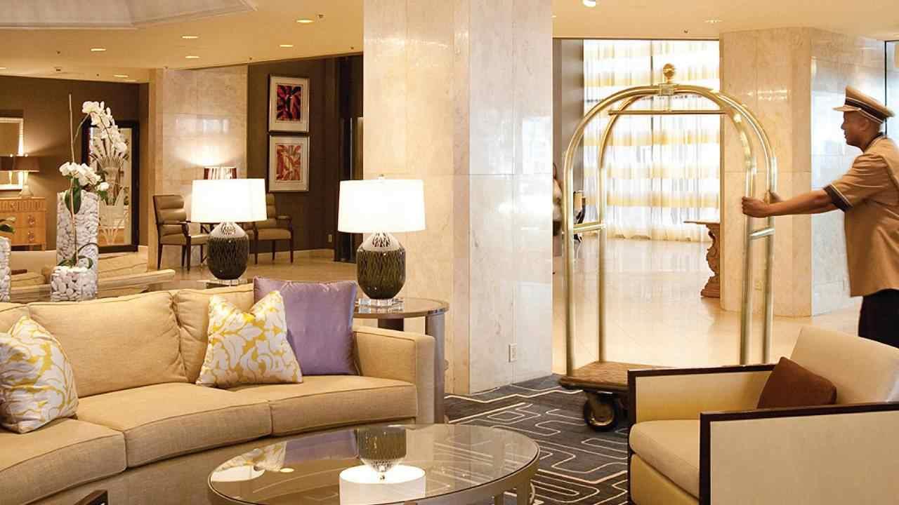 Vista Lobby Four Seasons Hotel Houston