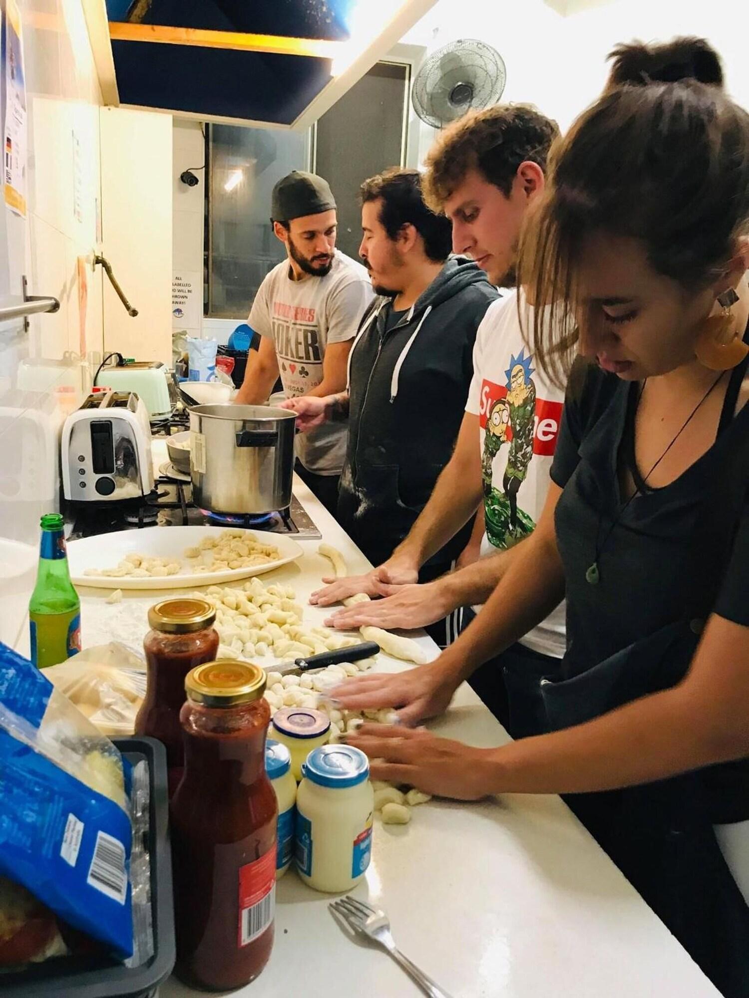 Restaurant Hump Backpackers