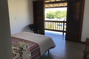 Alquiler Vacacional - Casa 5 Suítes, Piscina, Wifi, em Cond Fechado, Arborizado, 700m Perto da Praia